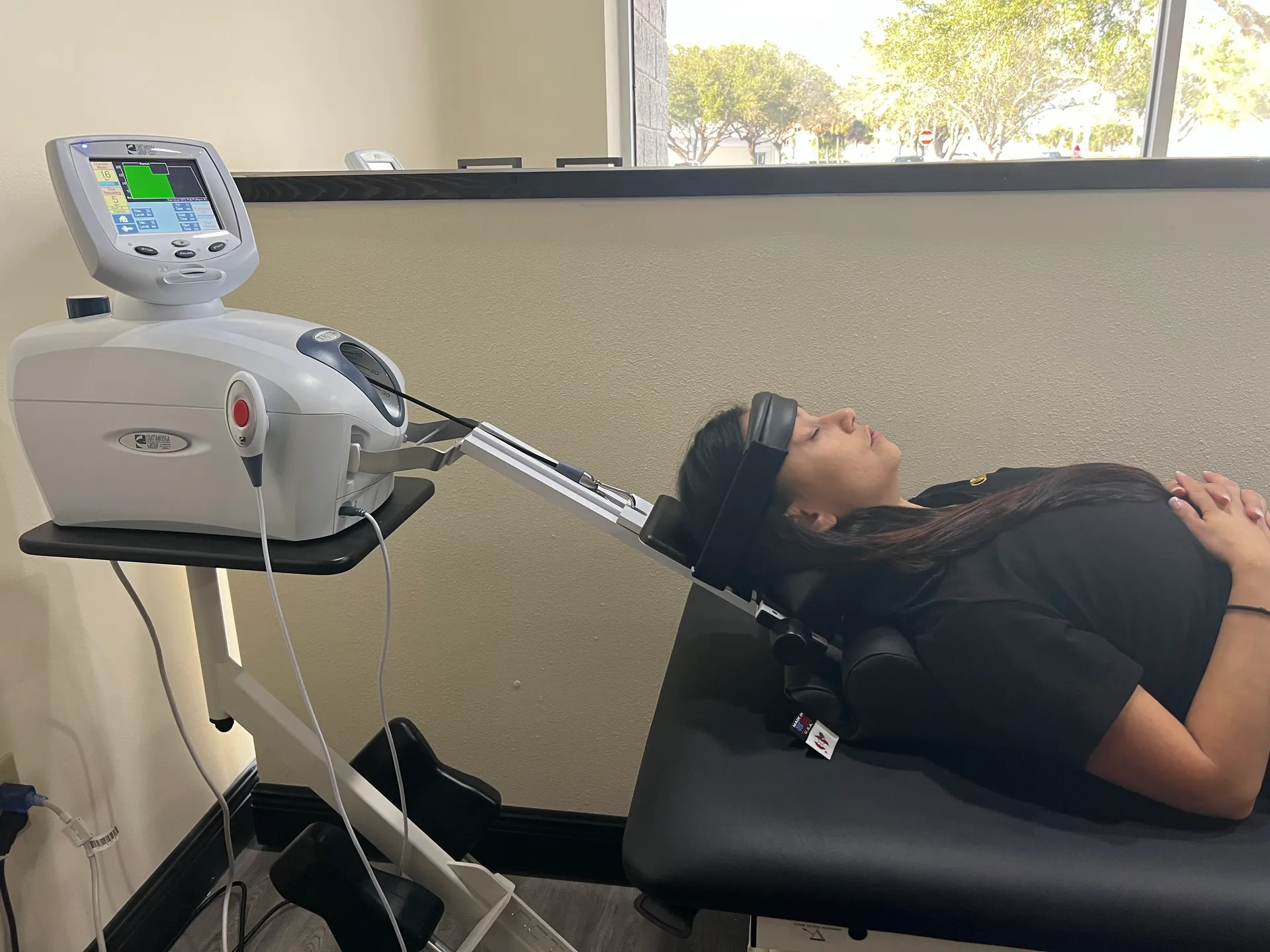 7 Ways Spinal Decompression Therapy Can Help Your Spine