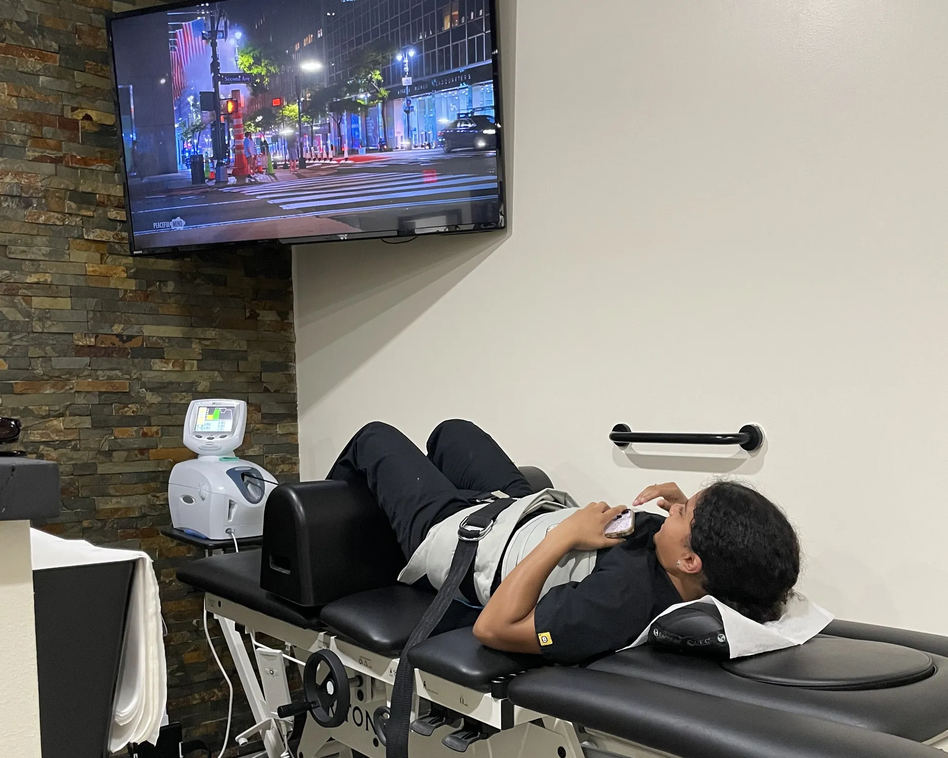 The Benefits of Spinal Decompression Therapy in Cocoa for Chronic Neck and Back Pain